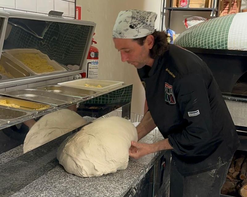 Gregorio Parietti working the dough